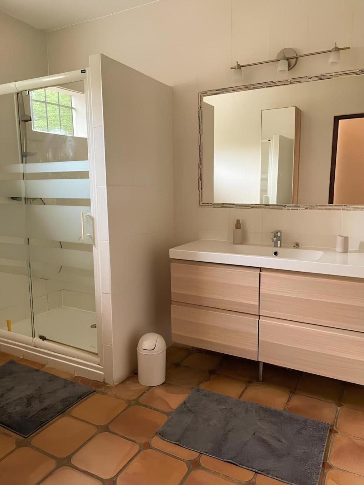 Les Oliviers - Villa 10 People - 5 Min Ardeche Saint-Julien-de-Peyrolas エクステリア 写真